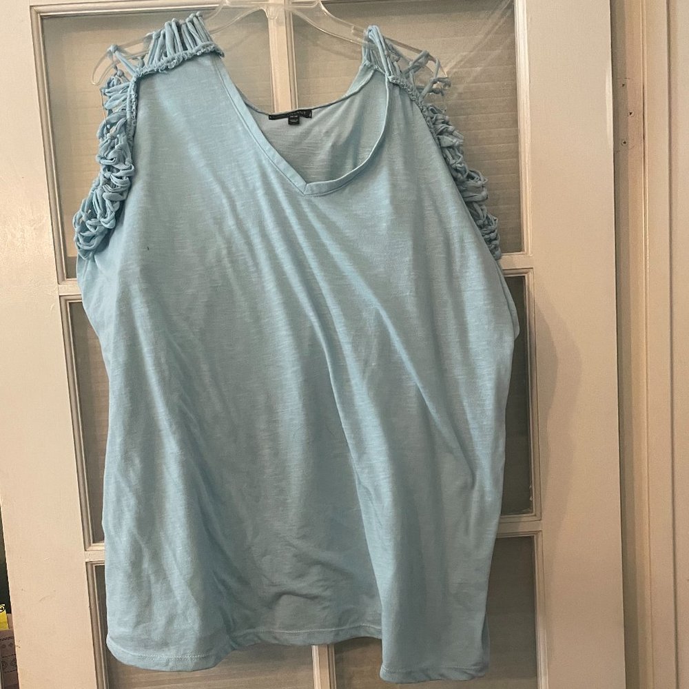 SO CUTE! EUC! Lane Bryant Tshirt